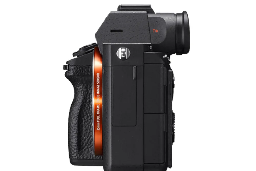 Sony Interchangeable Lens Cameras | Mirrorless Cameras Only | Alpha a7III Camera Body