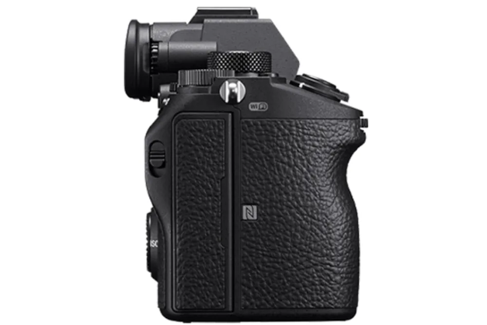 Sony Interchangeable Lens Cameras | Mirrorless Cameras Only | Alpha a7III Camera Body