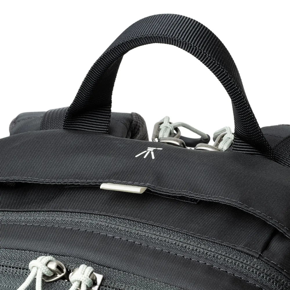 MindShift Bags: Backpack & Sling | BackLight 18L Photo Daypack Slate Black