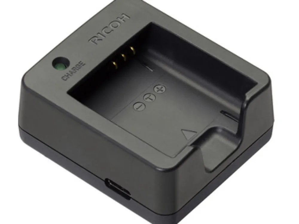 Ricoh Batteries / Chargers / Ac Adapters / Grips | BJ-11 Charger for Battery DB-110