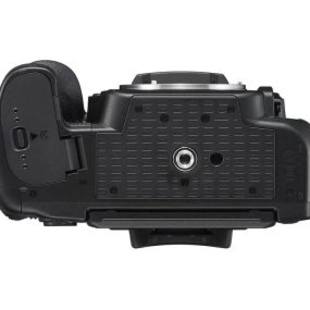 Nikon Interchangeable Lens Cameras | D780 DSLR Camera Body BONUS 128GB 1667x Card