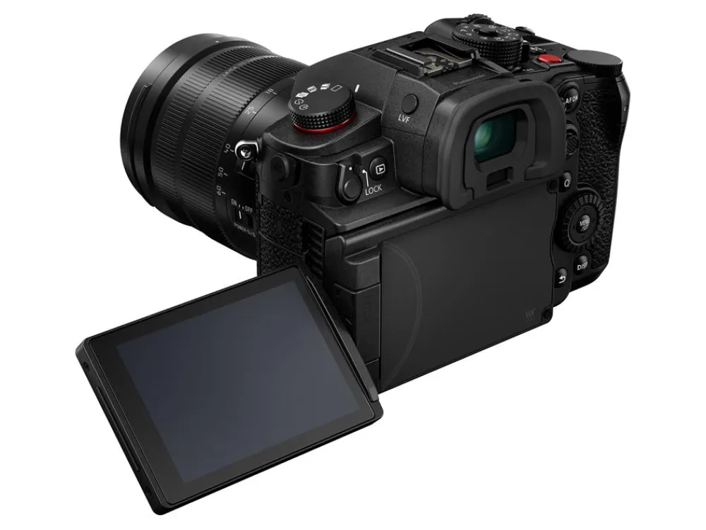 Panasonic Interchangeable Lens Cameras | Mirrorless Cameras Only | GH7 Camera with 12-60 f2.8-4.0 Lens