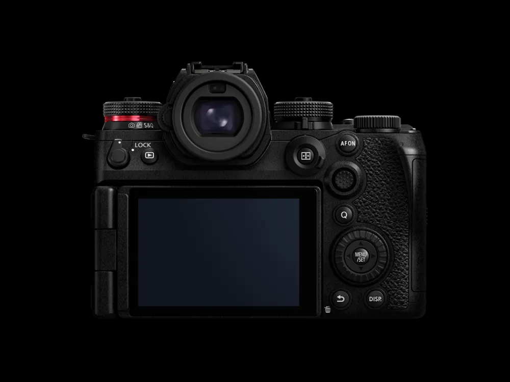 Panasonic Interchangeable Lens Cameras | Mirrorless Cameras Only | Lumix S1 MK II E Body