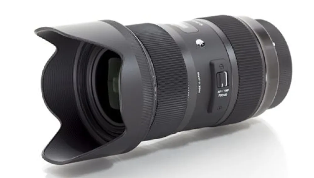 Sigma Wide Angle Zoom | 18-35mm f1.8 DC HSM Art Lens Canon #