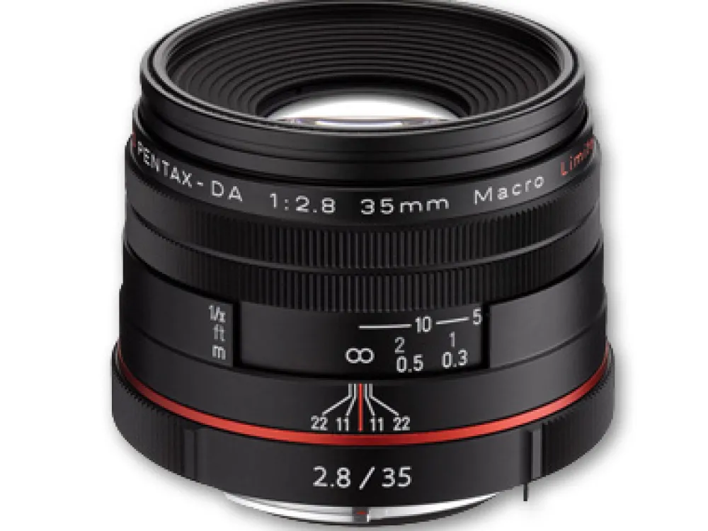 Pentax Wide Angle Prime | 35mm f2.8 HD DA Lens Black