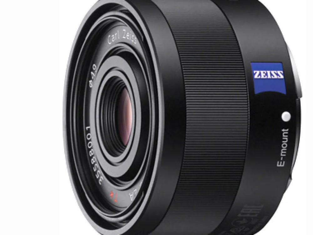 Sony Wide Angle Prime | Mirrorless Lenses Only | 35mm f2.8 ZA Sonnar T* FE Lens