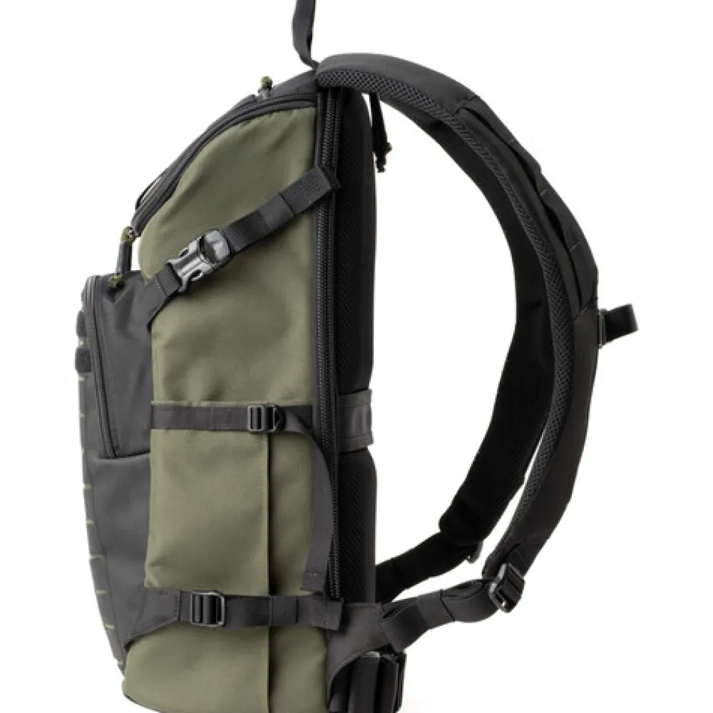 MindShift Bags: Backpack & Sling | Photo DarkLight Backpack 14L Montane Green