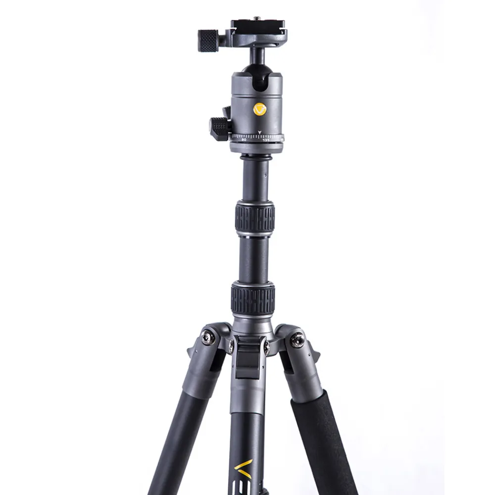 Vanguard Tripods / Heads | VEO 3GO 235AB Tripod with Ballhead